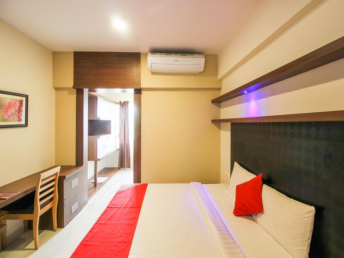 Rio Meridian Hotel Mysore Ngoại thất bức ảnh